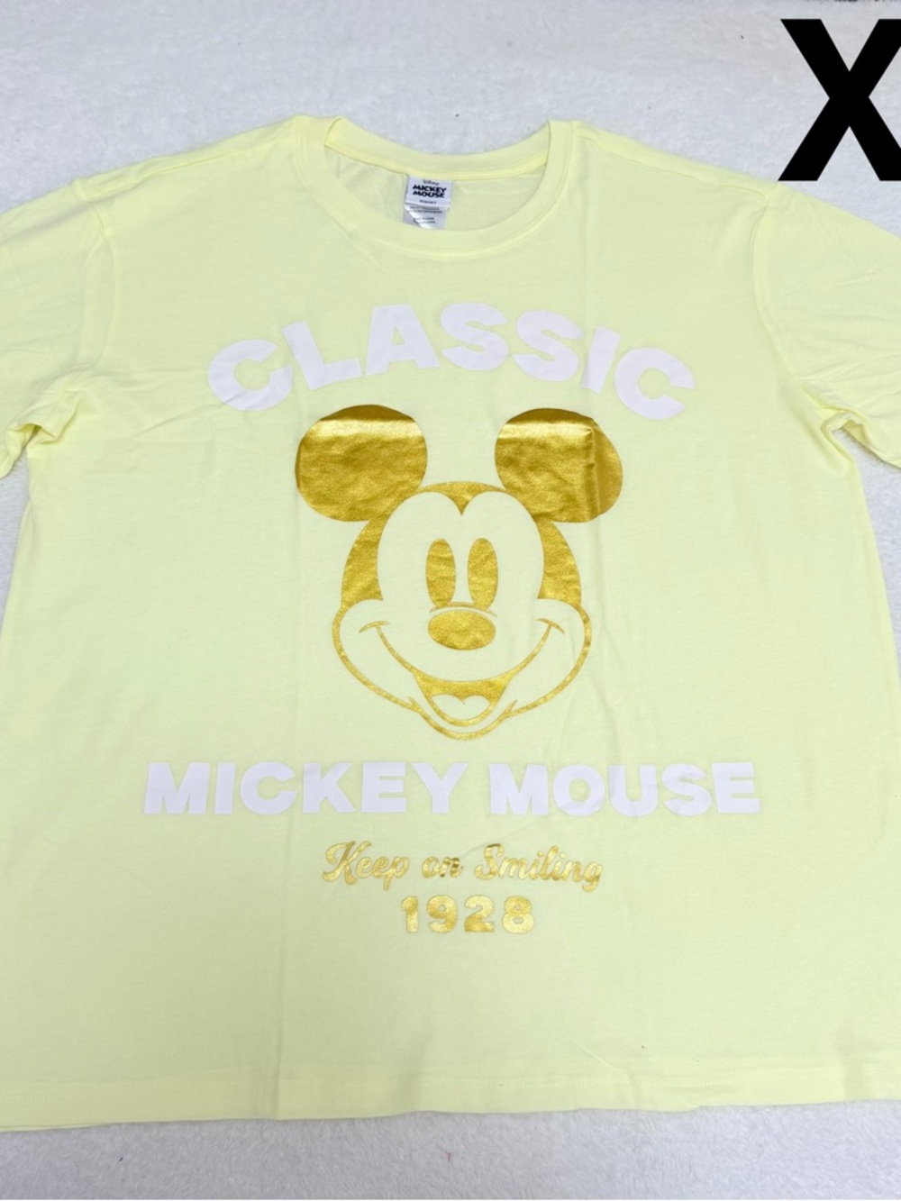 Disney Classic Mickey Mouse Gold Foil Graphic Tee XL